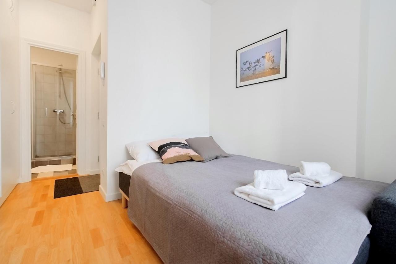 Residential Barona Apartments In Riga Centre Luaran gambar