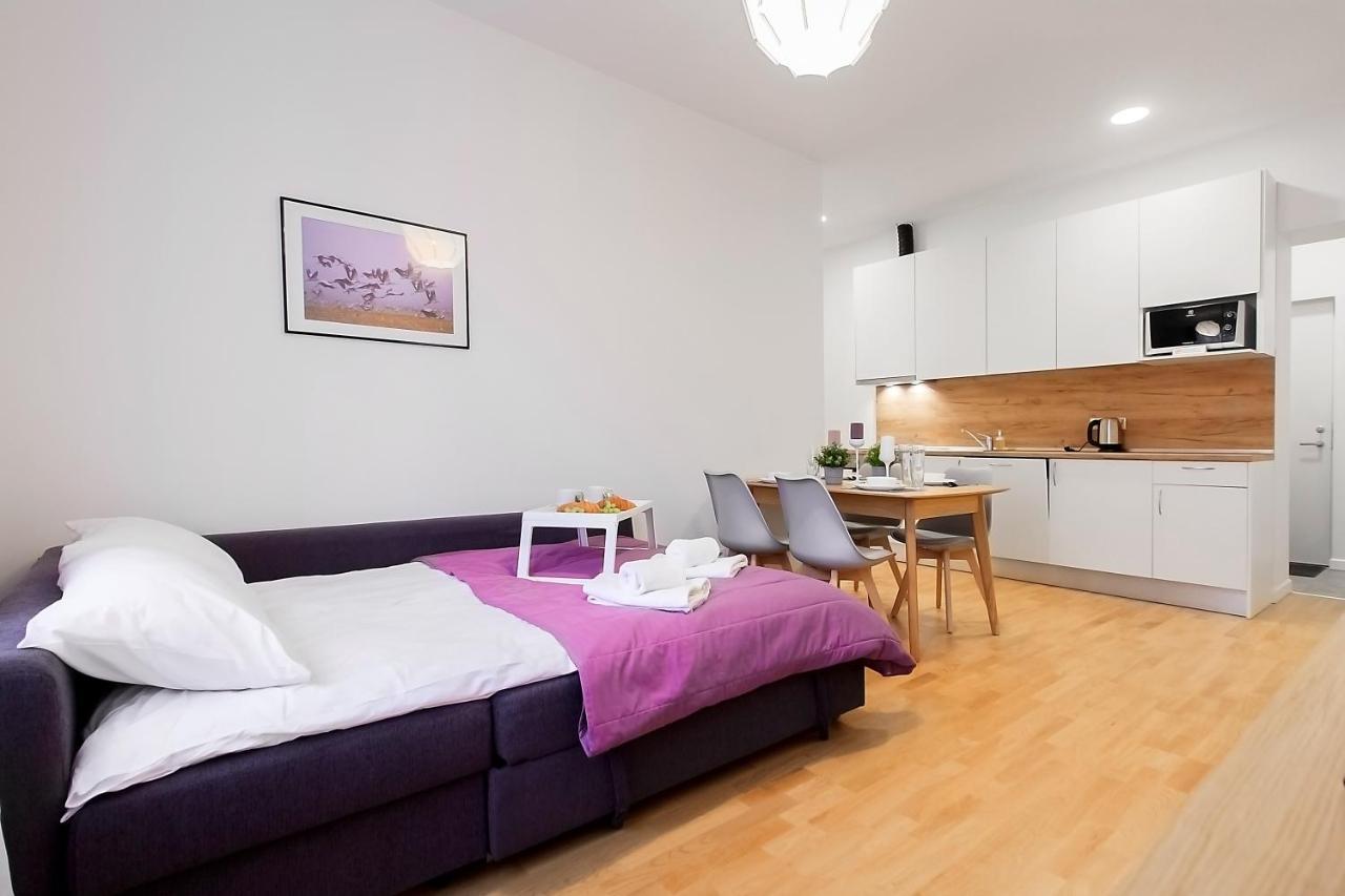 Residential Barona Apartments In Riga Centre Luaran gambar
