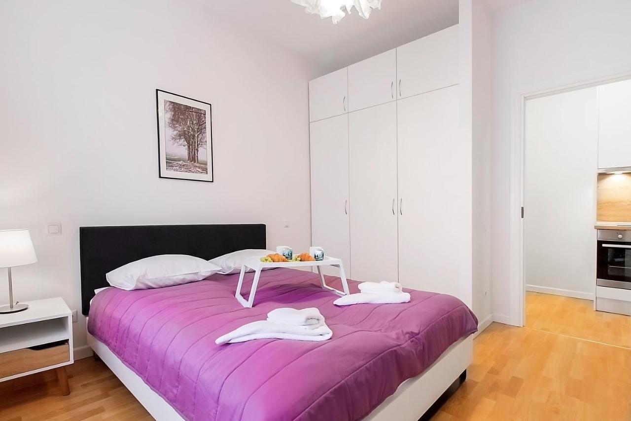 Residential Barona Apartments In Riga Centre Luaran gambar