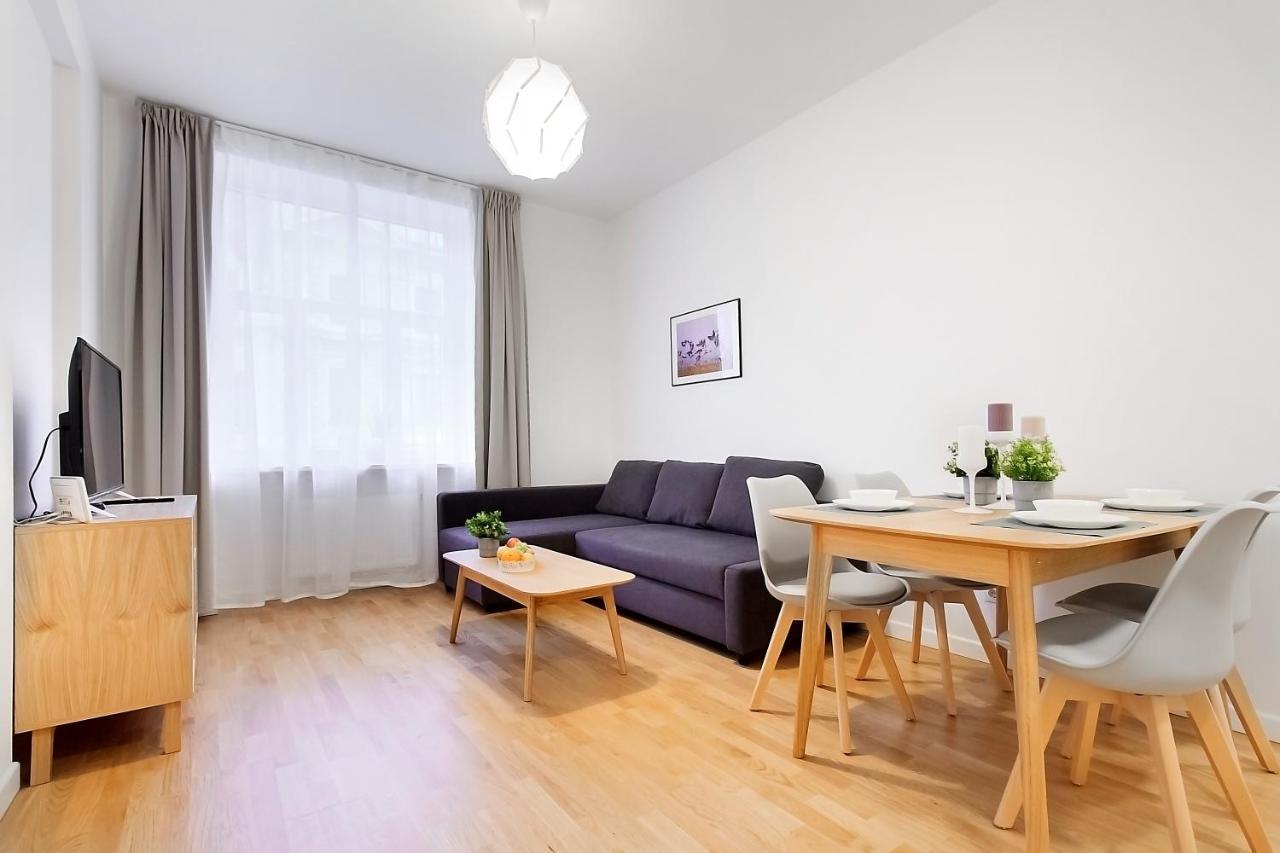 Residential Barona Apartments In Riga Centre Luaran gambar