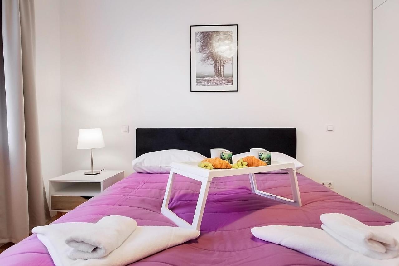 Residential Barona Apartments In Riga Centre Luaran gambar