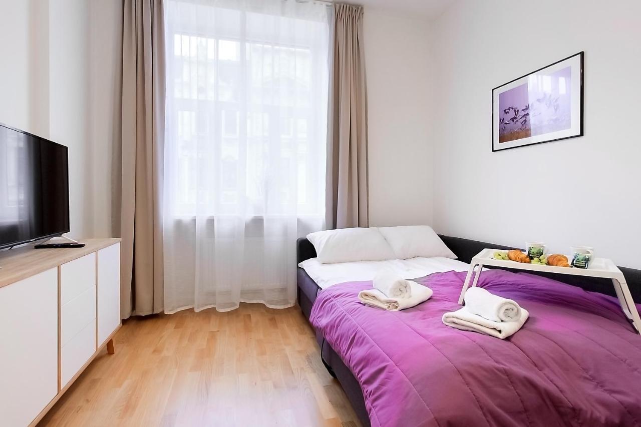 Residential Barona Apartments In Riga Centre Luaran gambar