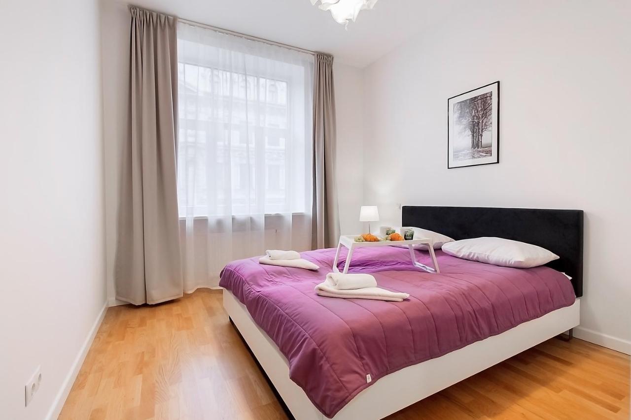 Residential Barona Apartments In Riga Centre Luaran gambar