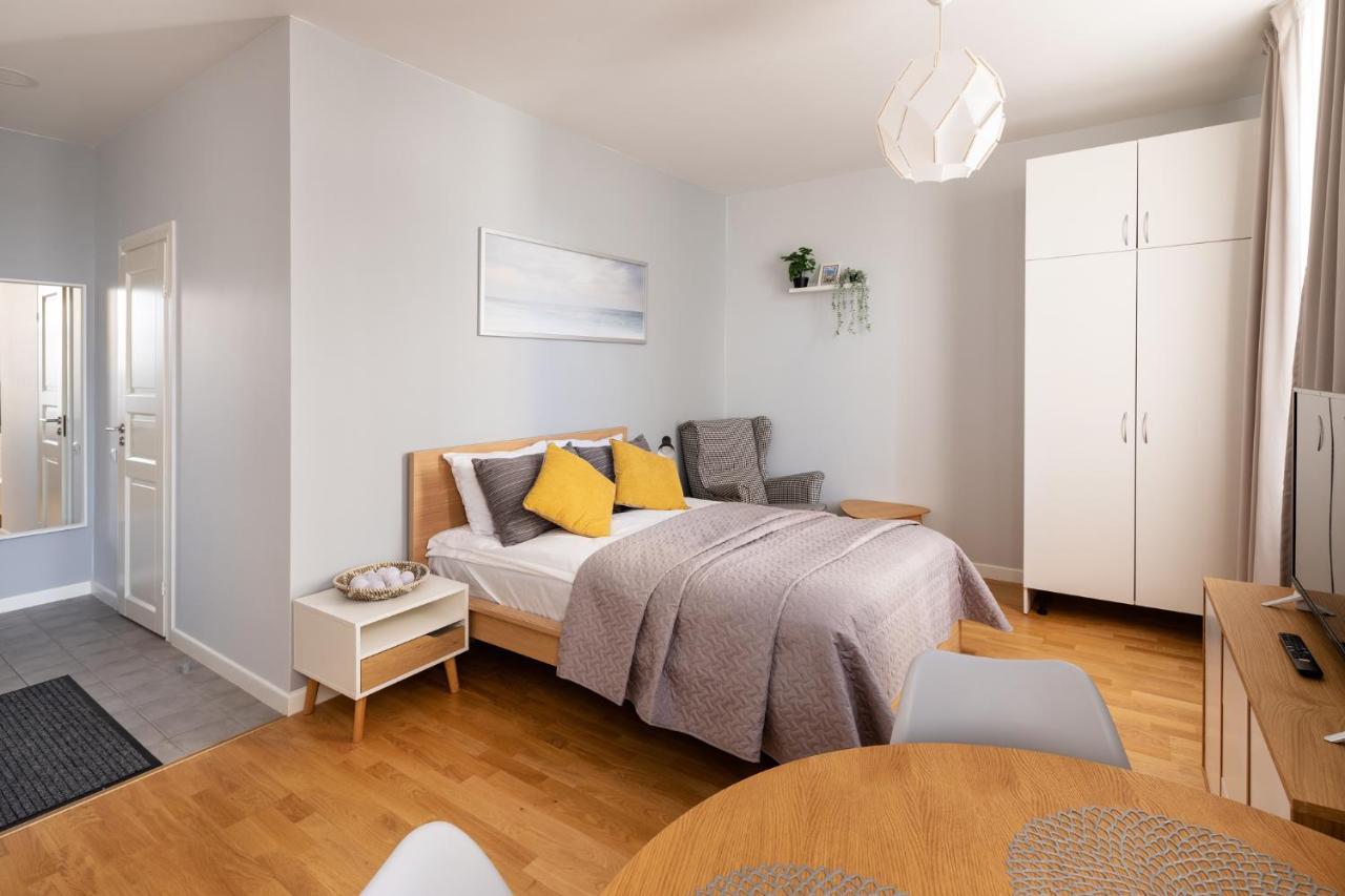 Residential Barona Apartments In Riga Centre Luaran gambar